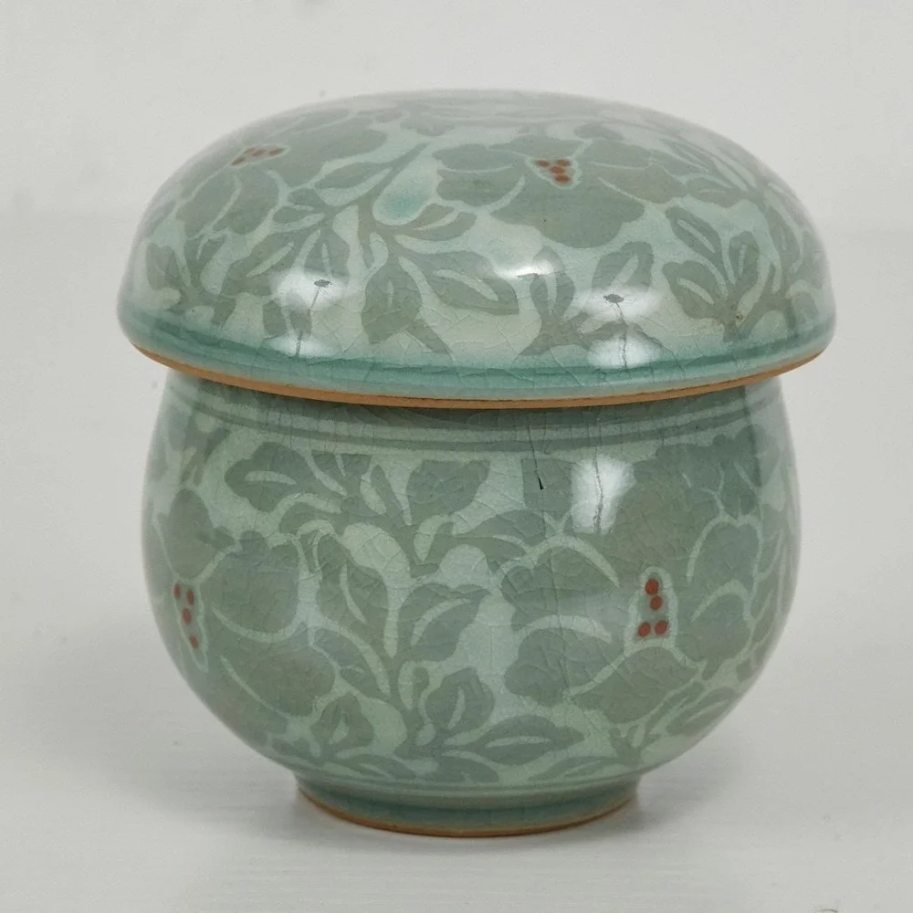 The Unbranded Brand celadon piece